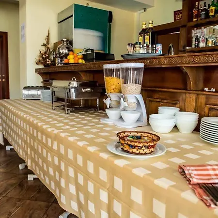 호텔 Bariakov Family 반스코